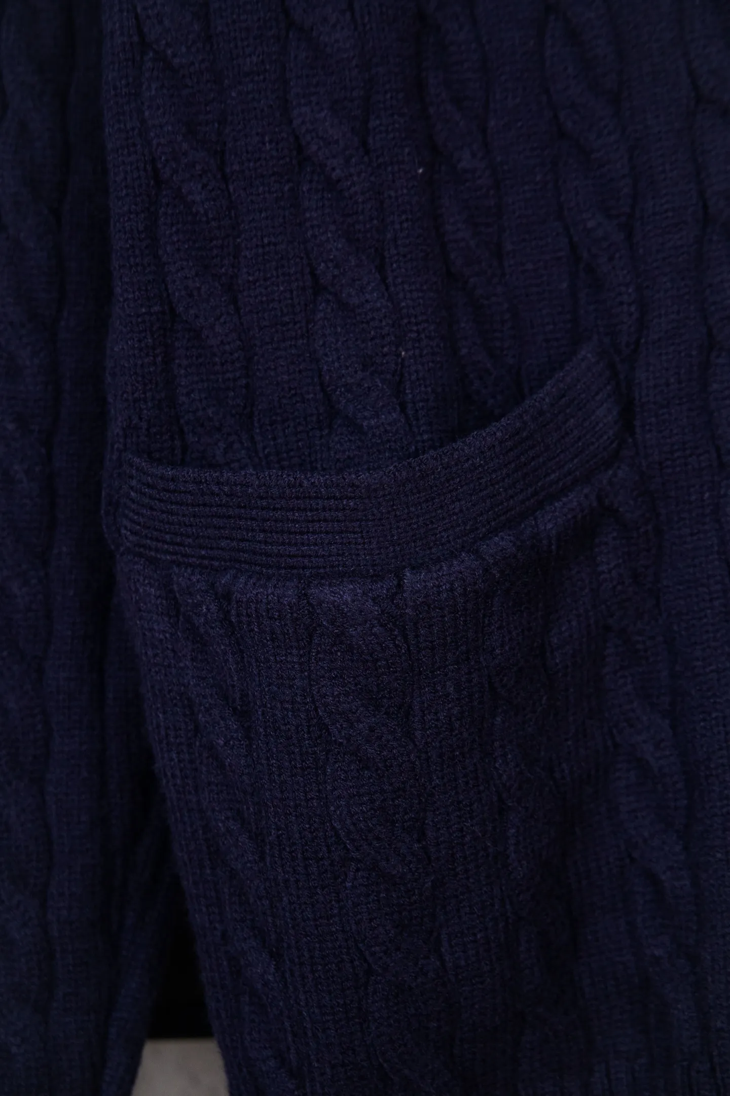 P260 2025SS Ralph Lauren Classic War Horse Small Label Twist Sweater Cardigan, the same style for men and women, this year's most popular half-zip series, made of 100% cotton material Color: Navy Blue White Gray Khaki Size: S M L XL